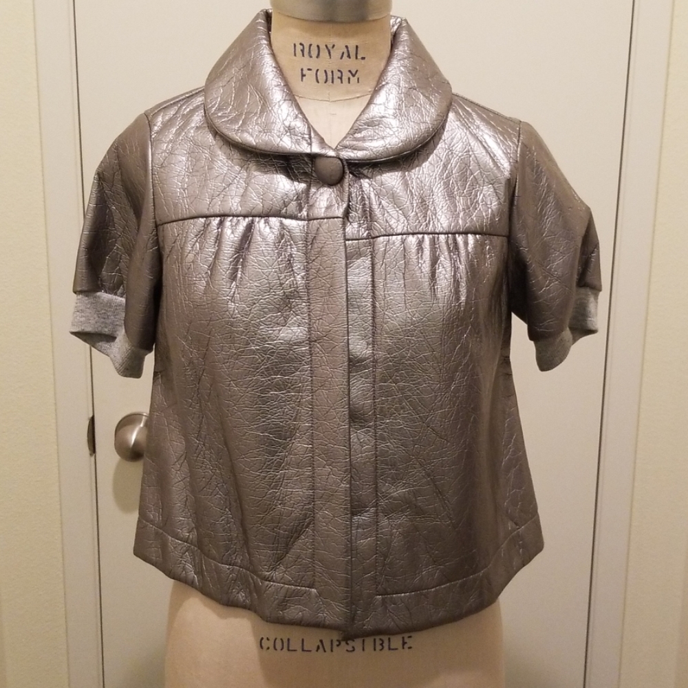 Metallic jacket